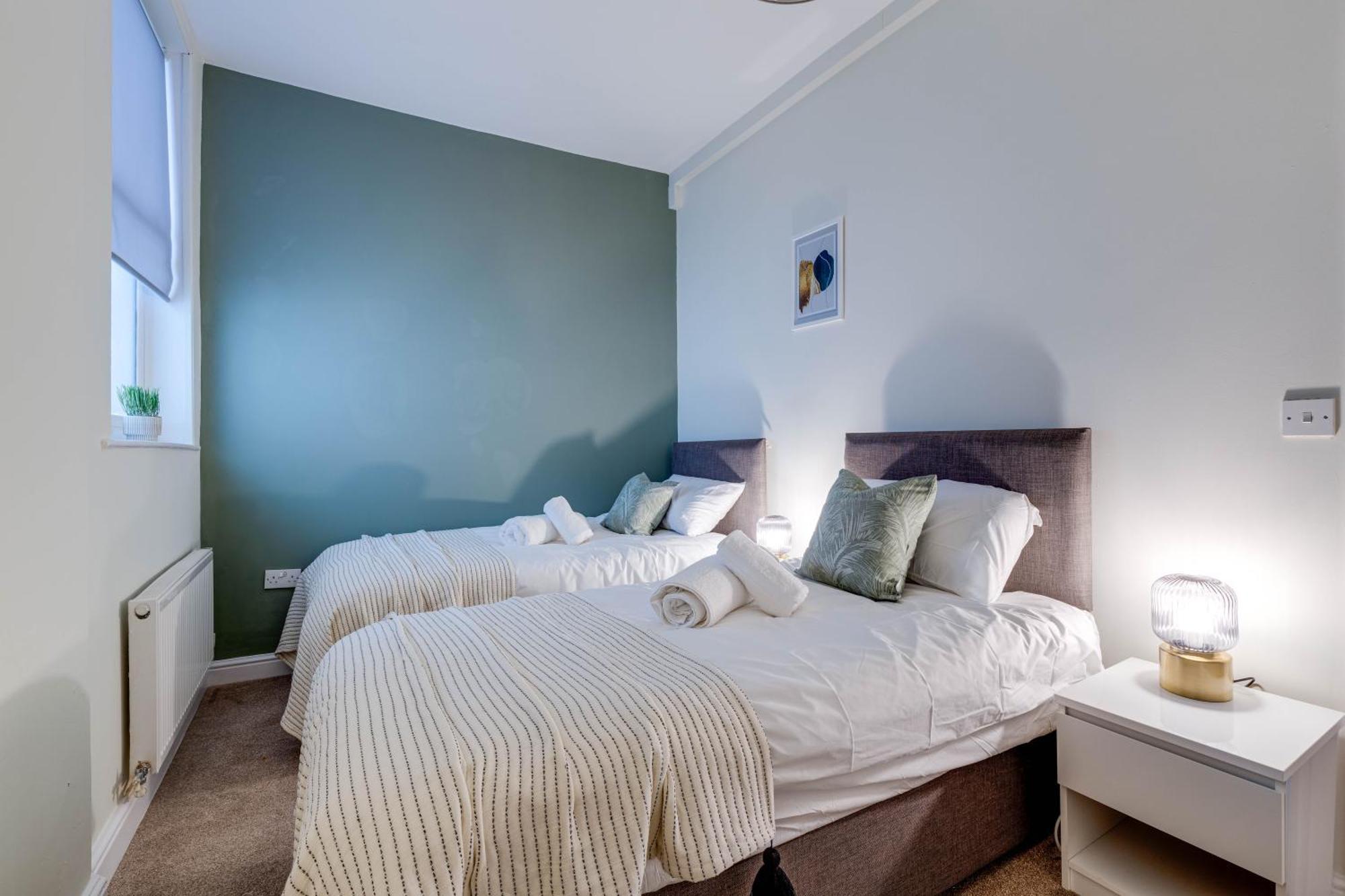 Esplanade Garden Apartment Scarborough Exterior photo